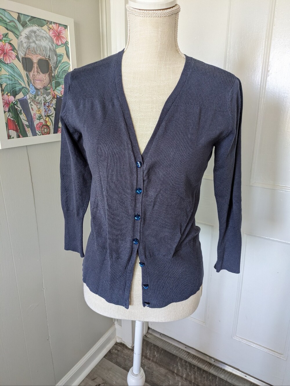 Apostrophe Cardigan Top‎ Size S Slate Blue V Neck Button Front Soft